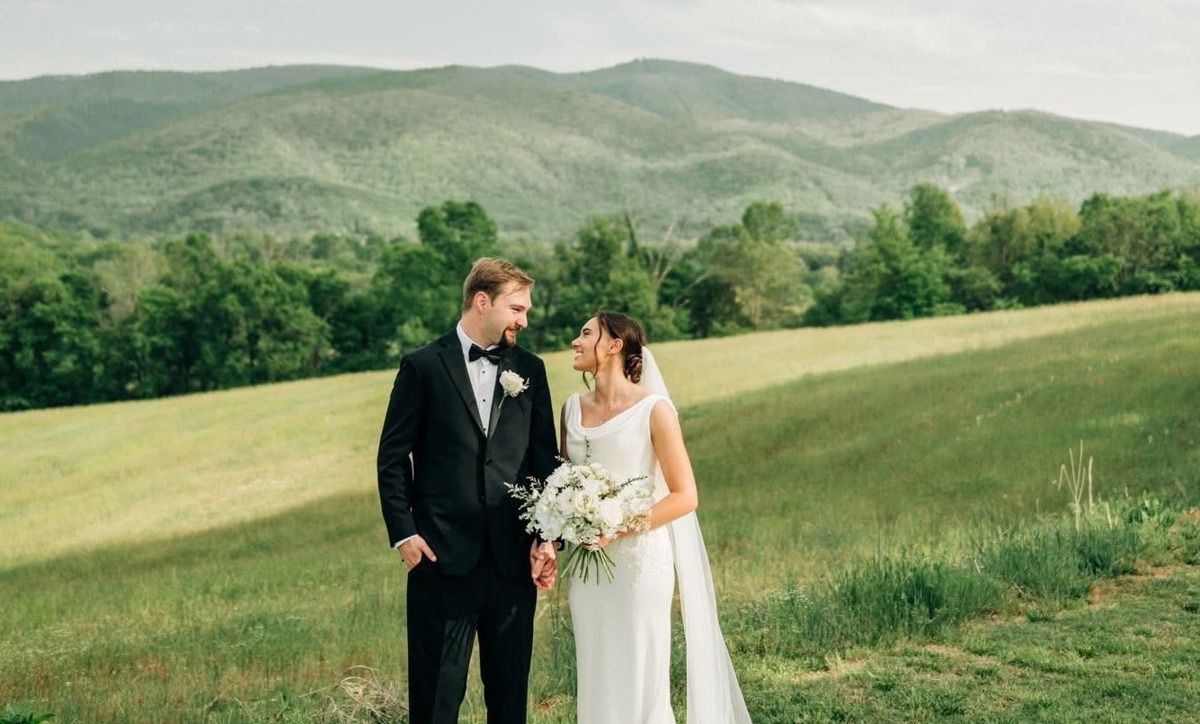 Wedding Etiquette, Reimagined: Creating a Guest Experience That Feels Effortless